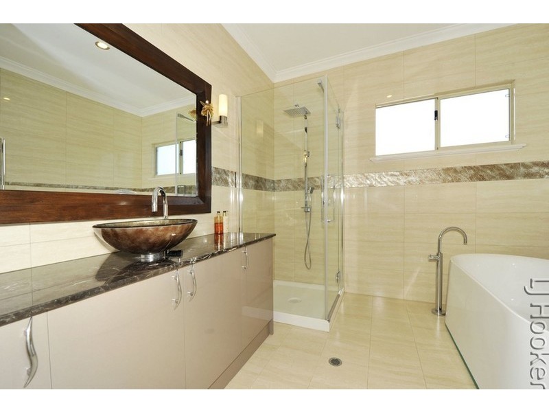 18 Hestia Way, San Remo WA 6210