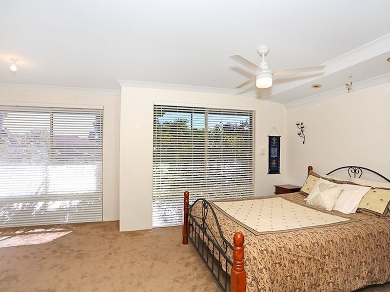 5 Tuart Road, Greenfields WA 6210
