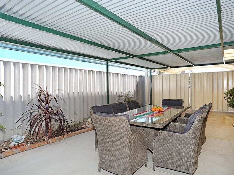 5 Tuart Road, Greenfields WA 6210