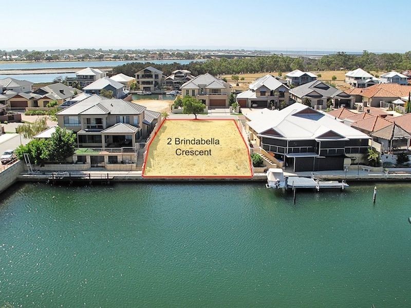 2 Brindabella Crescent, Halls Head WA 6210