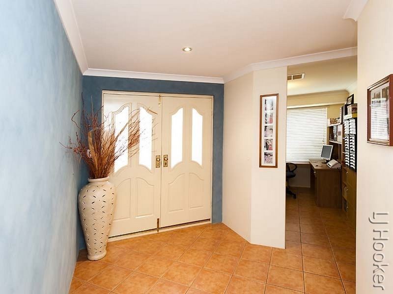 52 Country Road, Pinjarra WA 6208