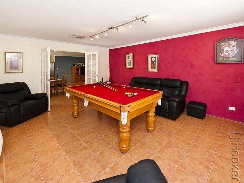 52 Country Road, Pinjarra WA 6208