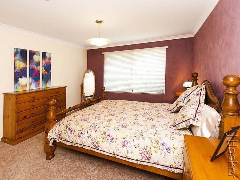 52 Country Road, Pinjarra WA 6208