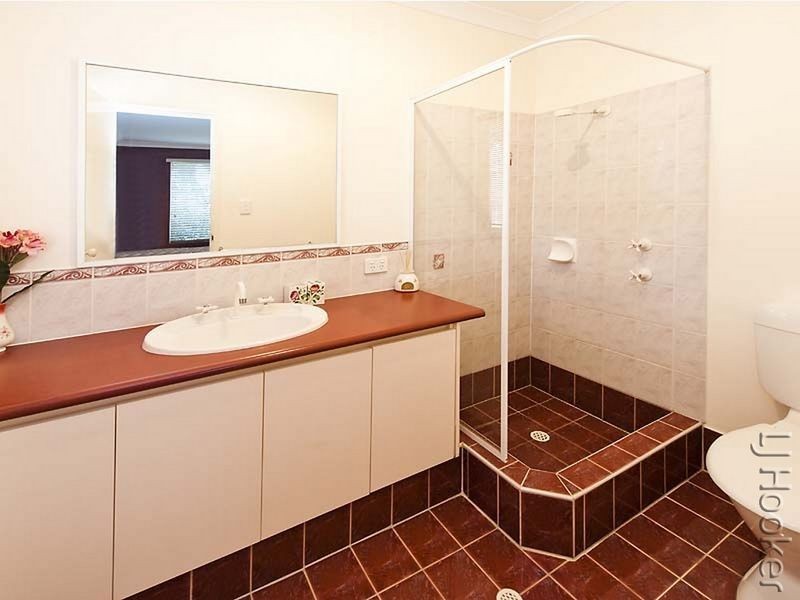 52 Country Road, Pinjarra WA 6208