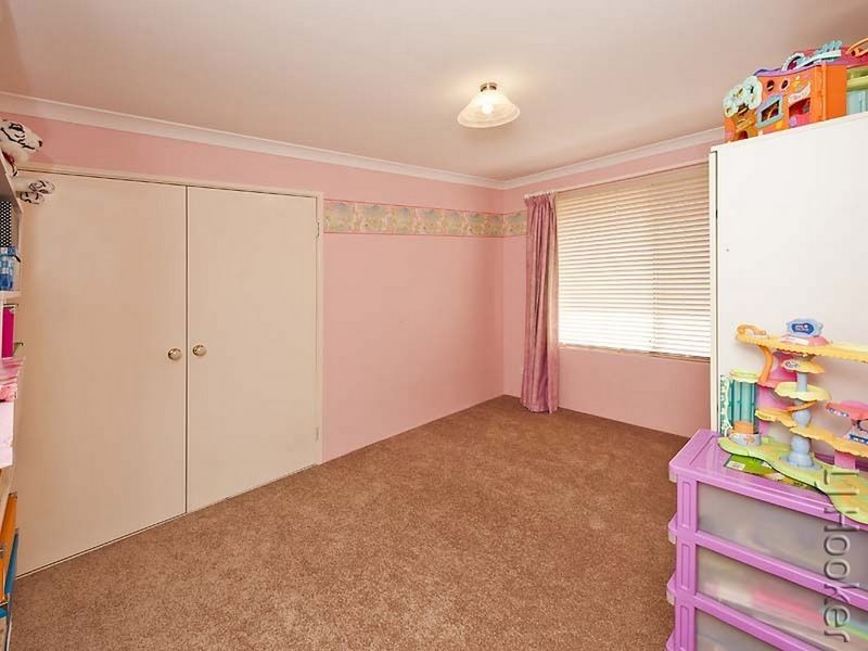 52 Country Road, Pinjarra WA 6208