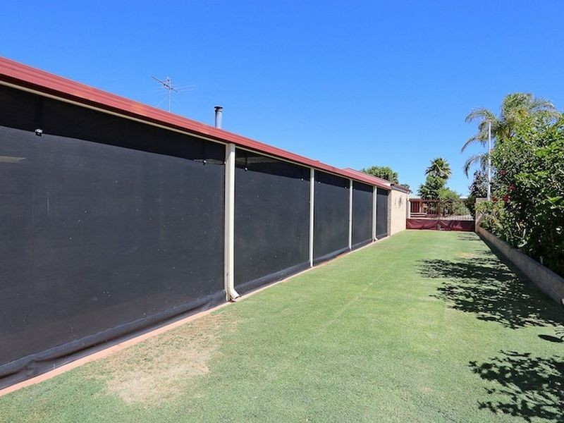 34 Pentland Crescent, Dudley Park WA 6210