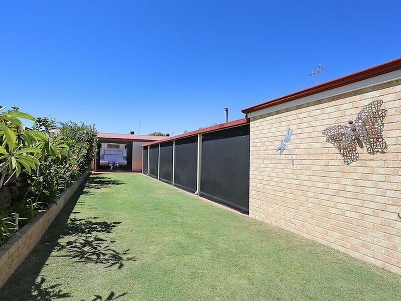 34 Pentland Crescent, Dudley Park WA 6210