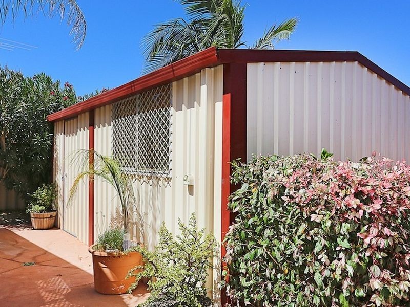 34 Pentland Crescent, Dudley Park WA 6210