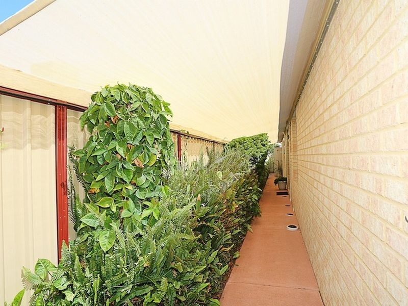 34 Pentland Crescent, Dudley Park WA 6210