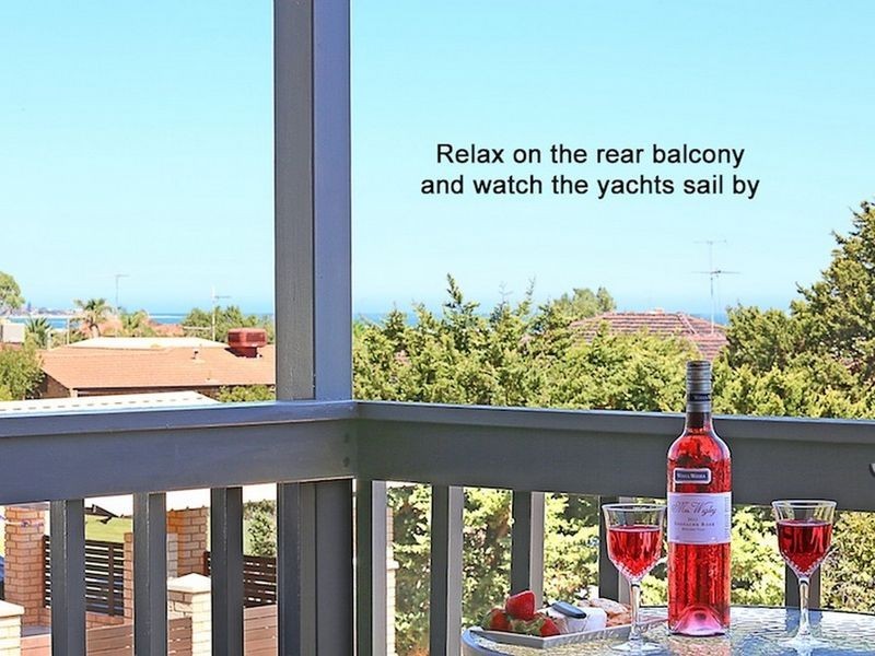 39 Seawind Drive, Silver Sands WA 6210