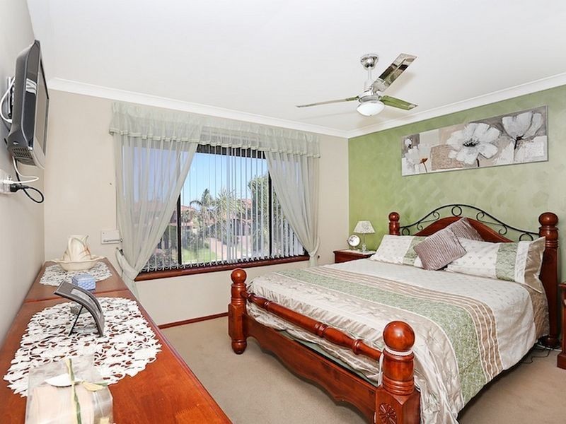 39 Seawind Drive, Silver Sands WA 6210