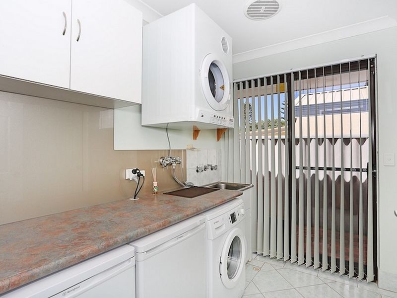 39 Seawind Drive, Silver Sands WA 6210