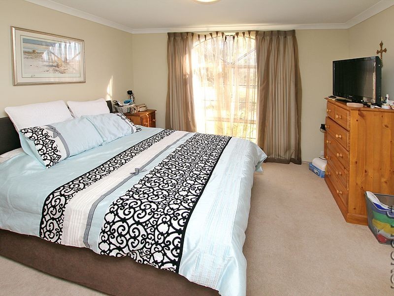 18 Darter Place, Halls Head WA 6210