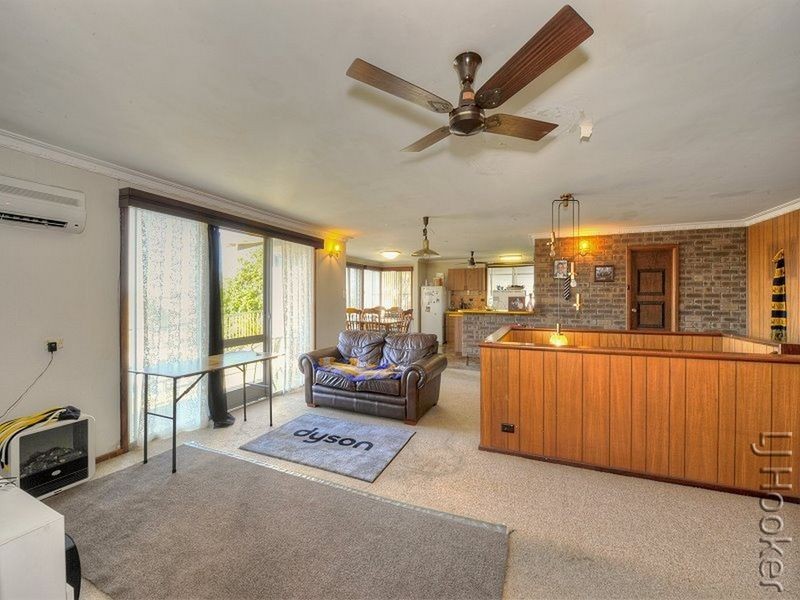 54 Queen Parade, Wannanup WA 6210