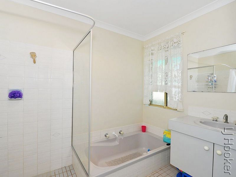 37 Abbotswood Parkway, Erskine WA 6210