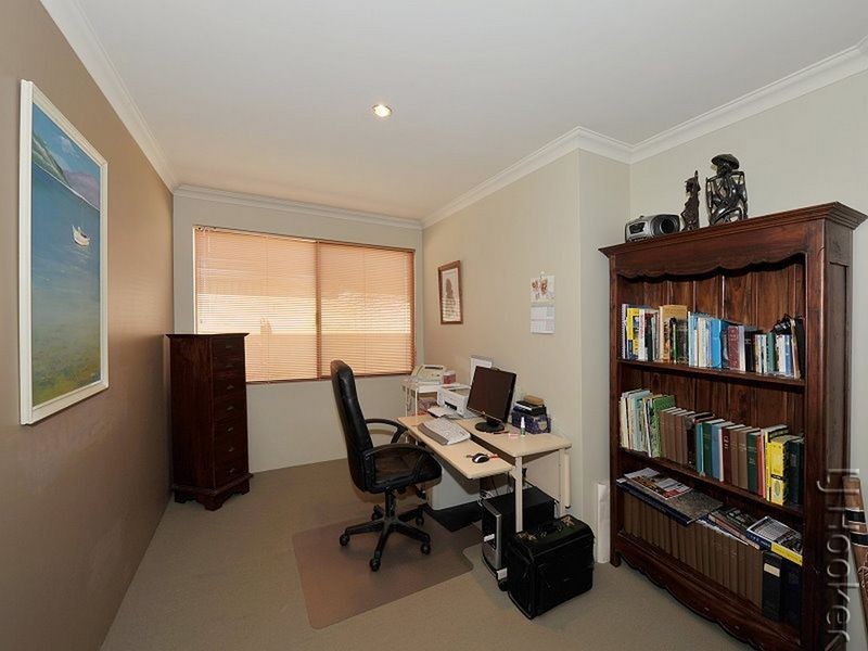 66 Buckingham Drive, Wannanup WA 6210