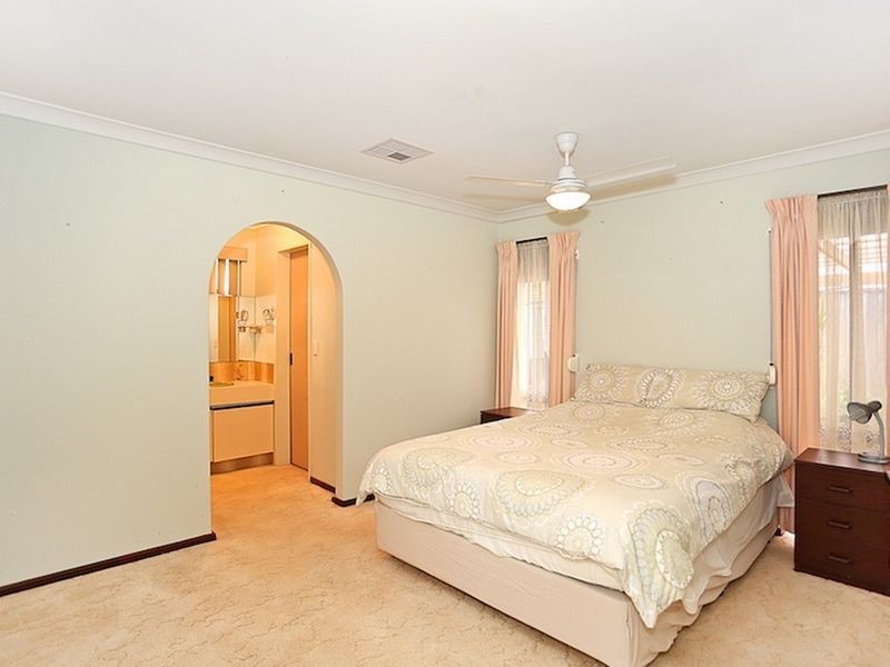 18 Yanagin Road, Greenfields WA 6210