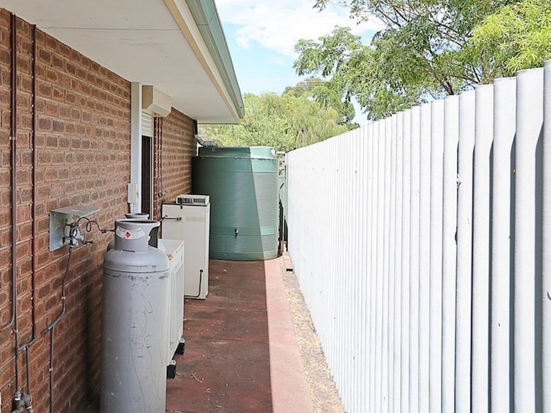 18 Yanagin Road, Greenfields WA 6210