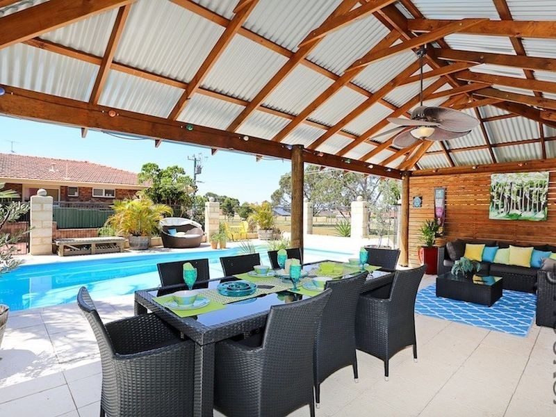 12 Dalrymple Terrace, Halls Head WA 6210