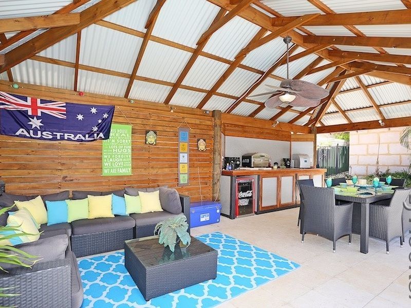 12 Dalrymple Terrace, Halls Head WA 6210