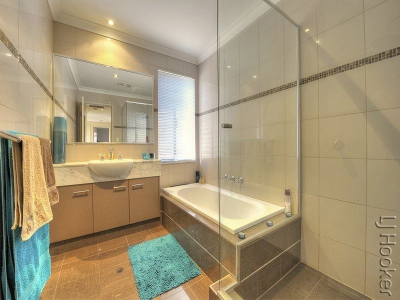 43 Yindana Boulevard, Lakelands WA 6180