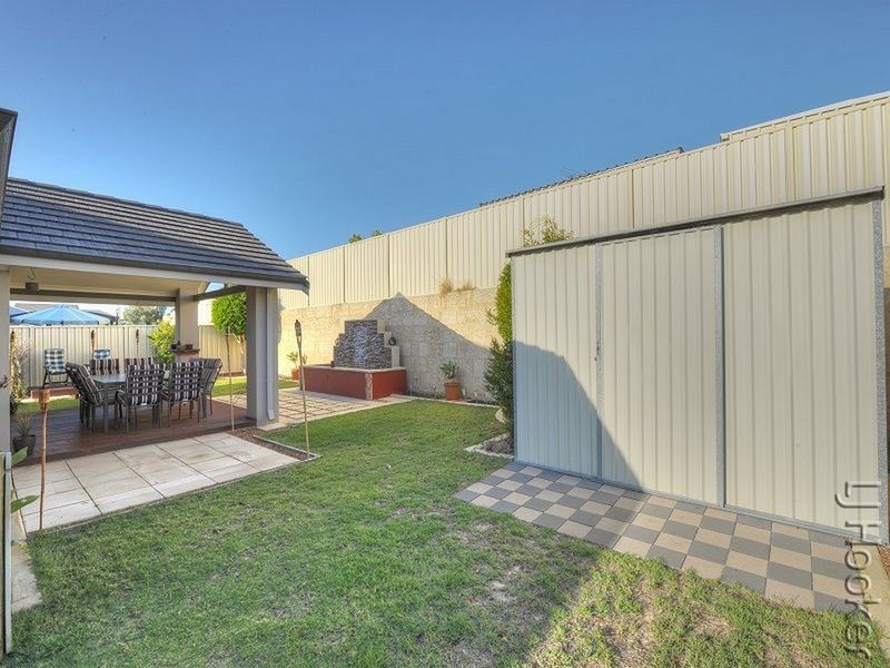 43 Yindana Boulevard, Lakelands WA 6180