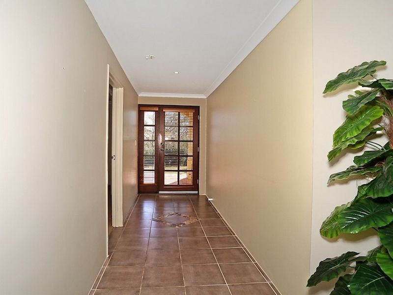 23 Seaforth Drive, Halls Head WA 6210