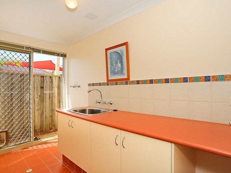 23 Seaforth Drive, Halls Head WA 6210