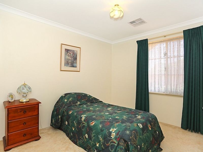 26 Seawind Drive, Silver Sands WA 6210