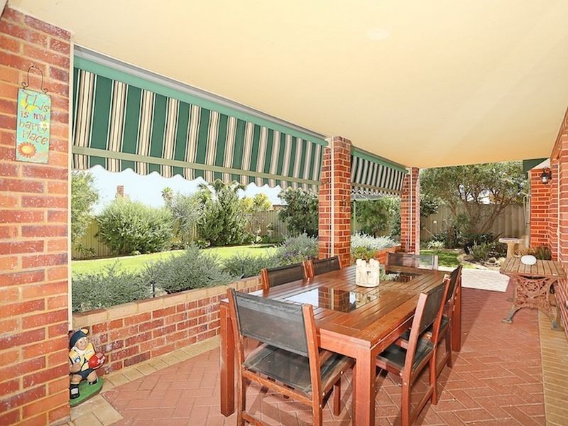 26 Seawind Drive, Silver Sands WA 6210