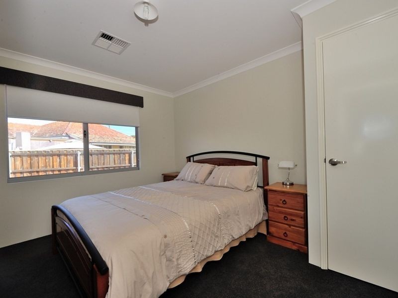 2 Galatea Road, Falcon WA 6210
