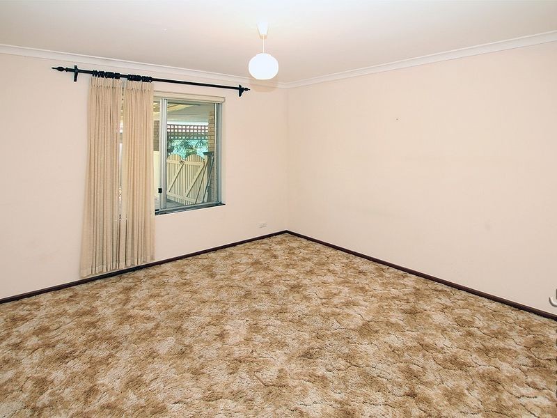 31 Vance Street, Dudley Park WA 6210