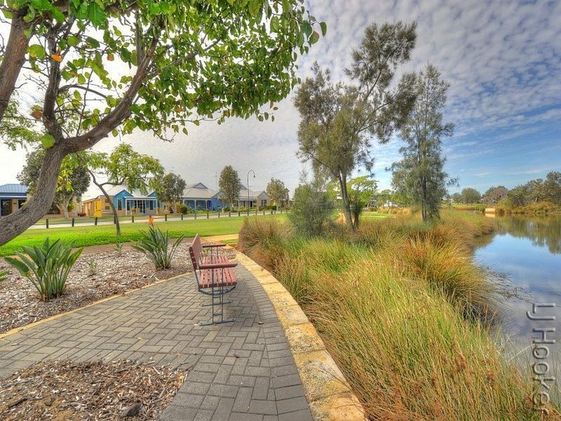 37 Darwin Terrace, Dudley Park WA 6210