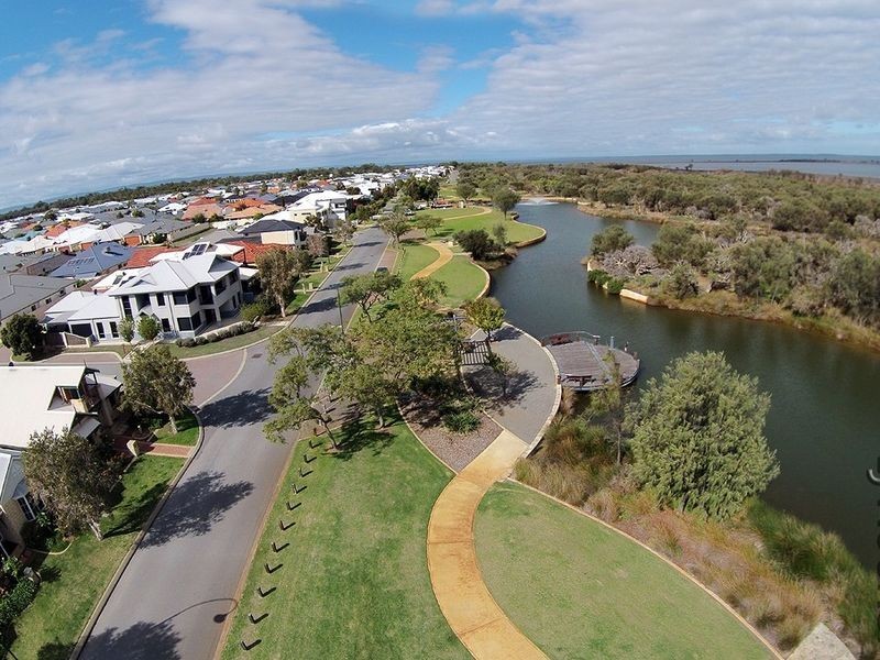 37 Darwin Terrace, Dudley Park WA 6210