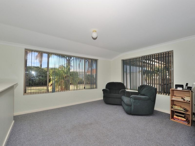 23 Staunton Rise, Halls Head WA 6210