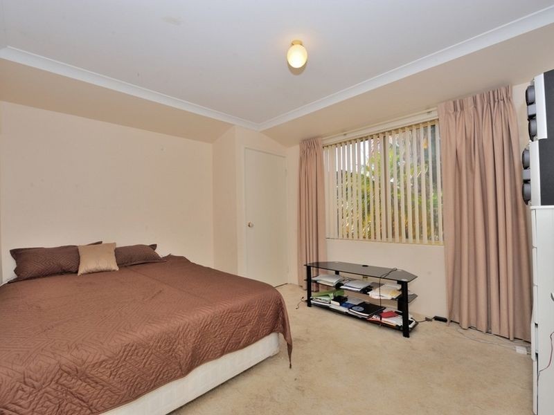 23 Staunton Rise, Halls Head WA 6210