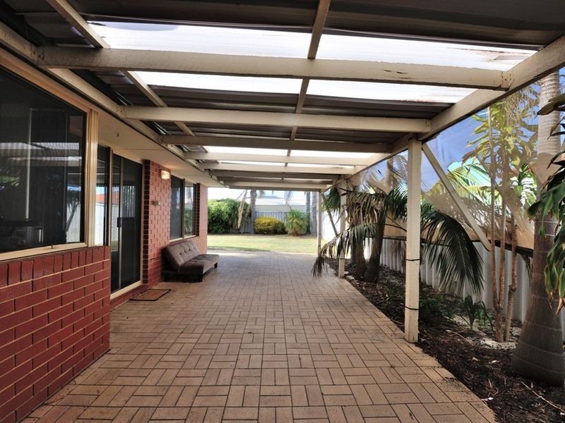 23 Staunton Rise, Halls Head WA 6210