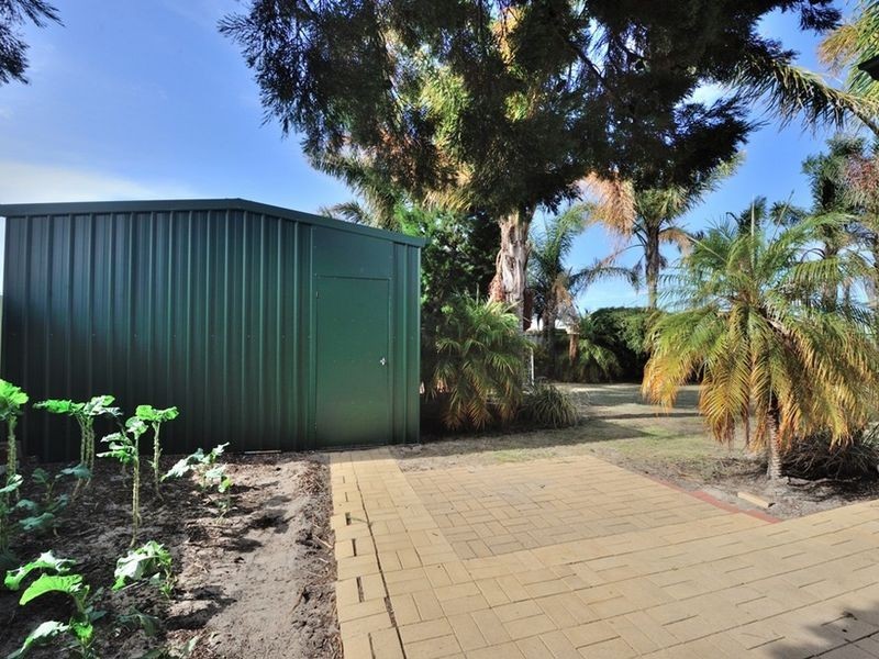 23 Staunton Rise, Halls Head WA 6210