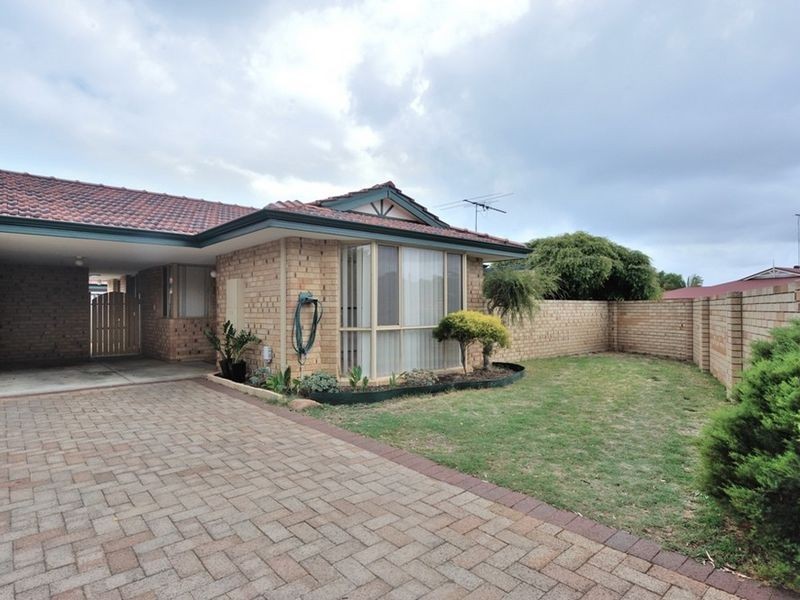 17/78-80 Oakmont Avenue, Meadow Springs WA 6210