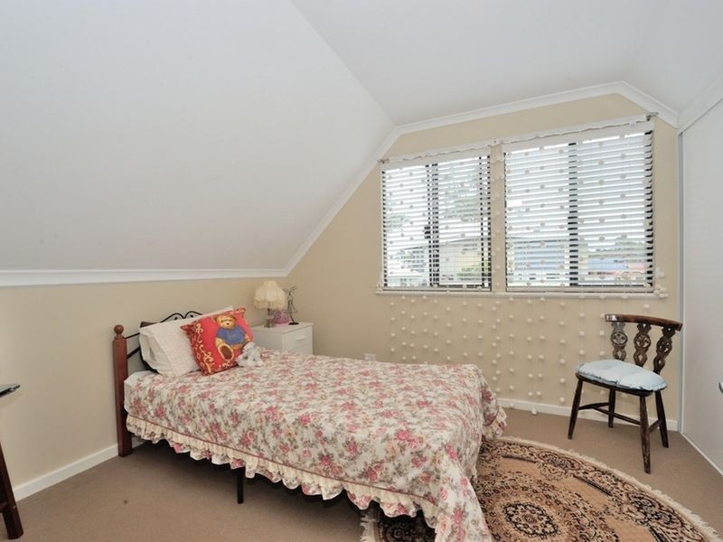 5 Rosemary Gardens, Dawesville WA 6211