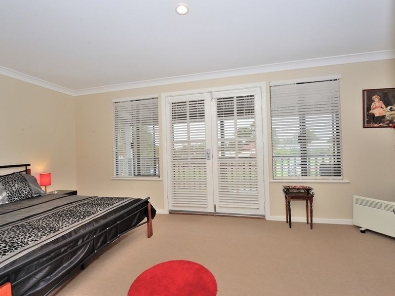 5 Rosemary Gardens, Dawesville WA 6211