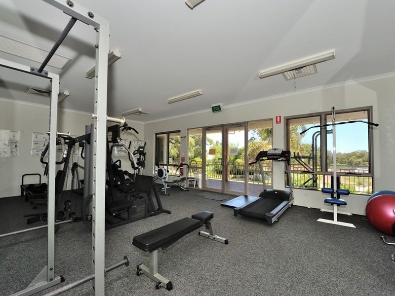 5 Rosemary Gardens, Dawesville WA 6211