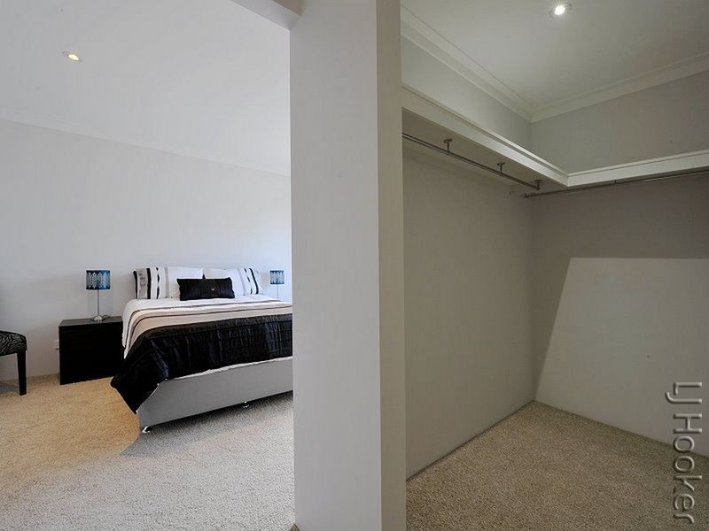 4B Clyde Place, Mandurah WA 6210