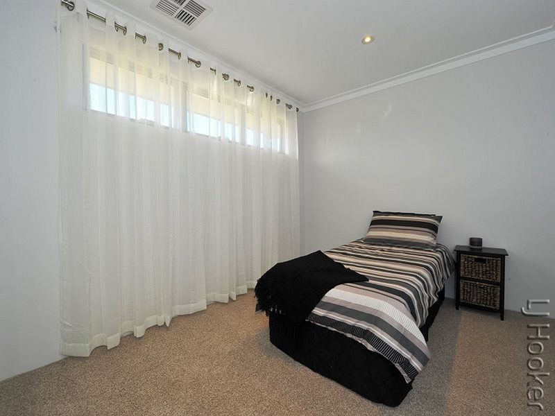 4B Clyde Place, Mandurah WA 6210