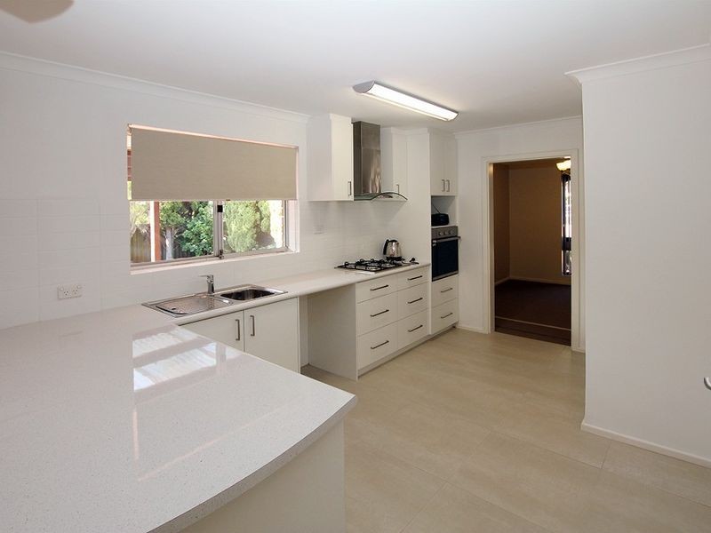 14 Owen Street, Mandurah WA 6210