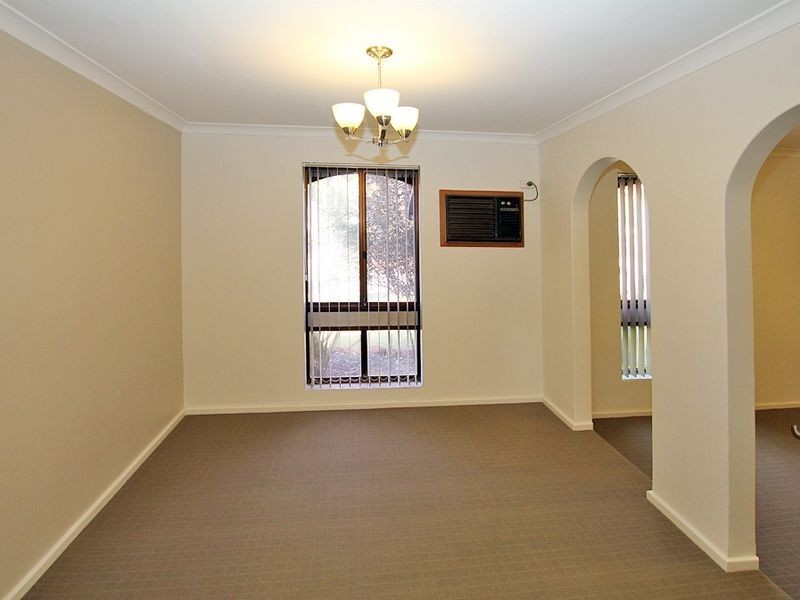 14 Owen Street, Mandurah WA 6210