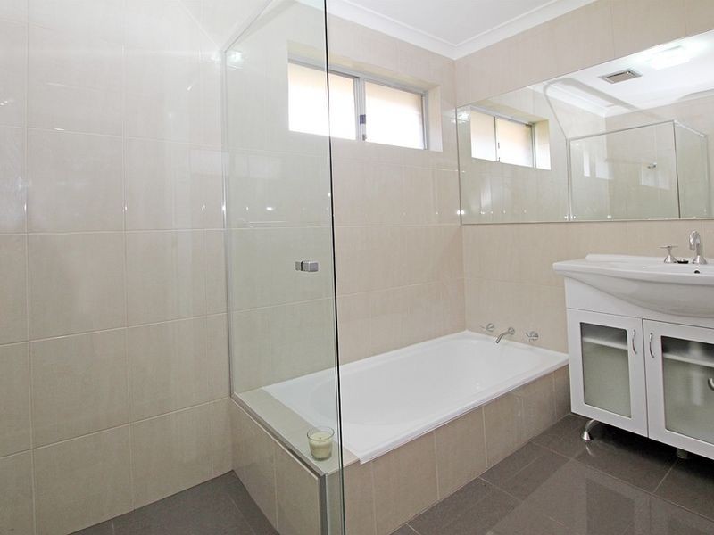 14 Owen Street, Mandurah WA 6210