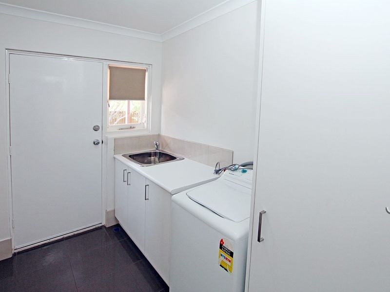 14 Owen Street, Mandurah WA 6210