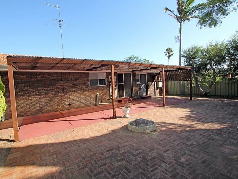 14 Owen Street, Mandurah WA 6210