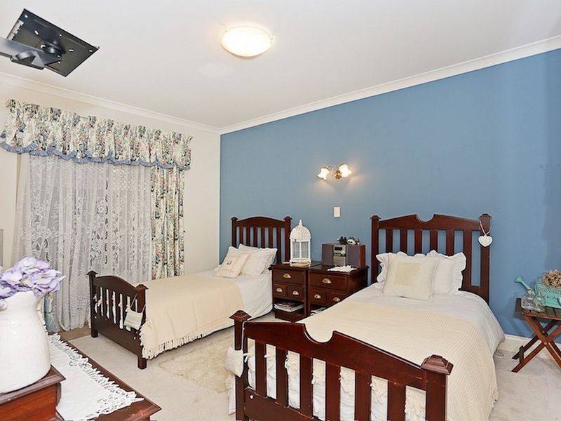 27 Heron Place, South Yunderup WA 6208